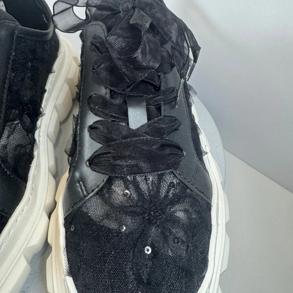 Cosy Island Platform Sneakers Girl's Black Floral Chunky Sole‎ Size 4